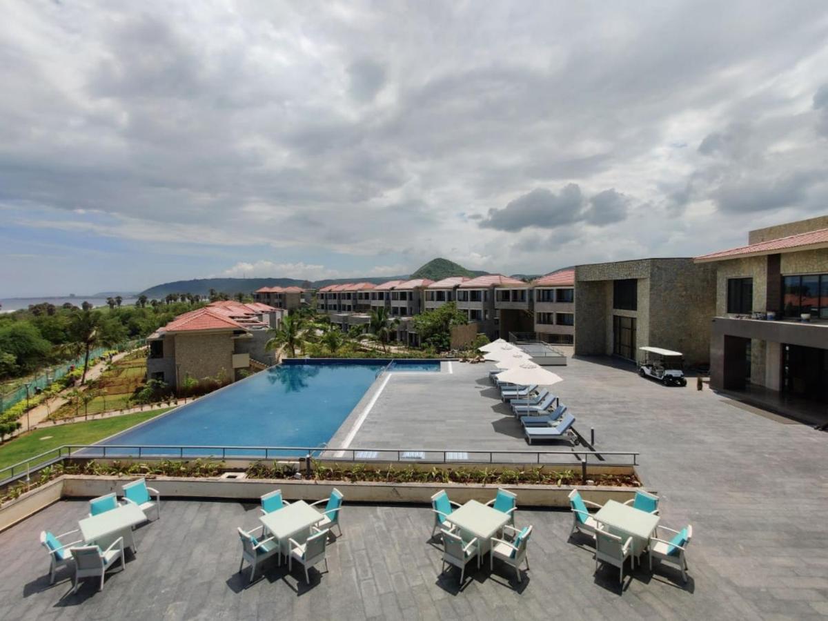 Radisson Blu Resort Visakhapatnam Eksteriør bilde